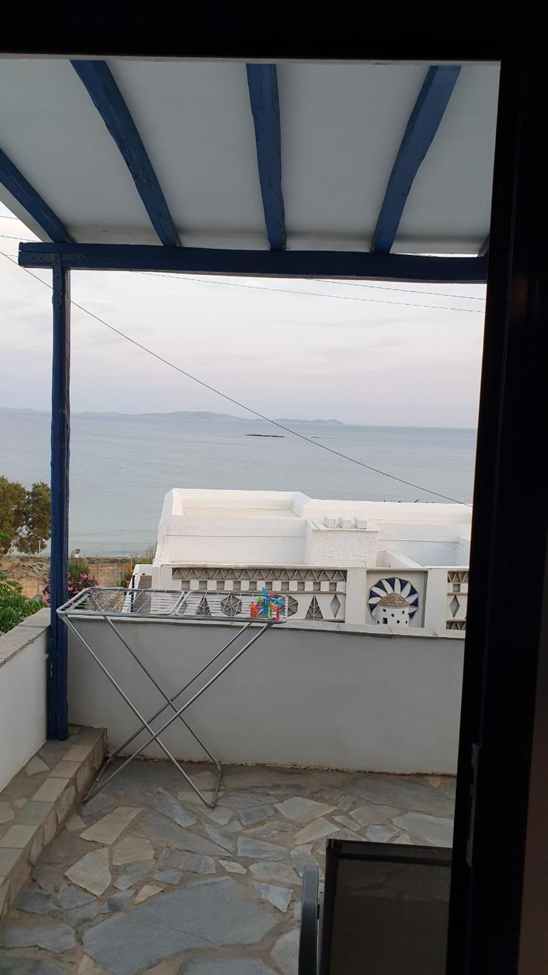 Galazio Kyma Agios Ioannis (Tinos) Quarto foto